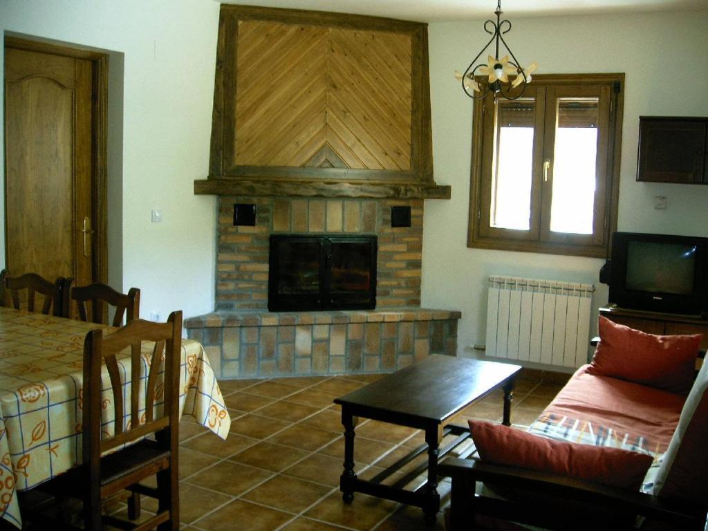Apartamentos Arcos De Solana Vilas del Turbon Extérieur photo